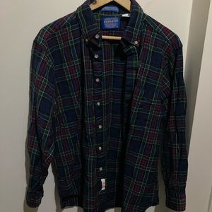 100% wool women’s shirt